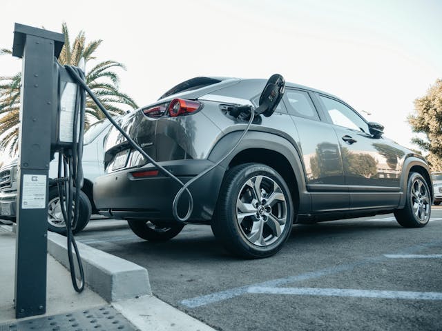 2. The Impact of Charging to 100%